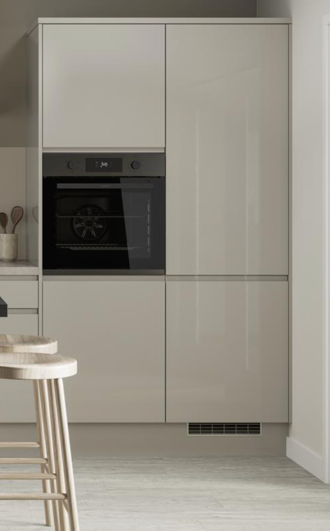 500mm Matt Handleless Larder Tower Cabinet (Doors Included) - Image 4